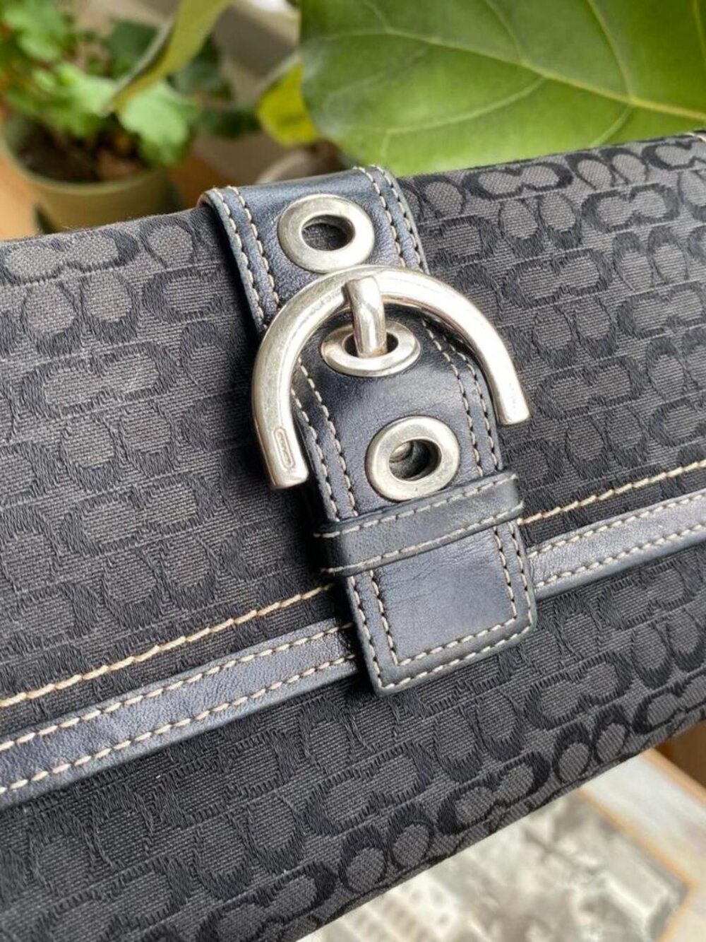 Vtg Y2K Black Coach Soho Signature C Large Buckle Snap Wallet w Silver Hardware - Picture 2 of 8
